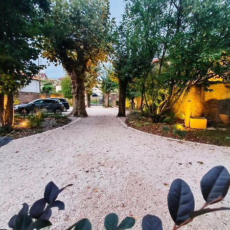 Chez Emma Et Louise - Maison Individuelle Avec Stationnement Gratuit Mâcon Eksteriør bilde
